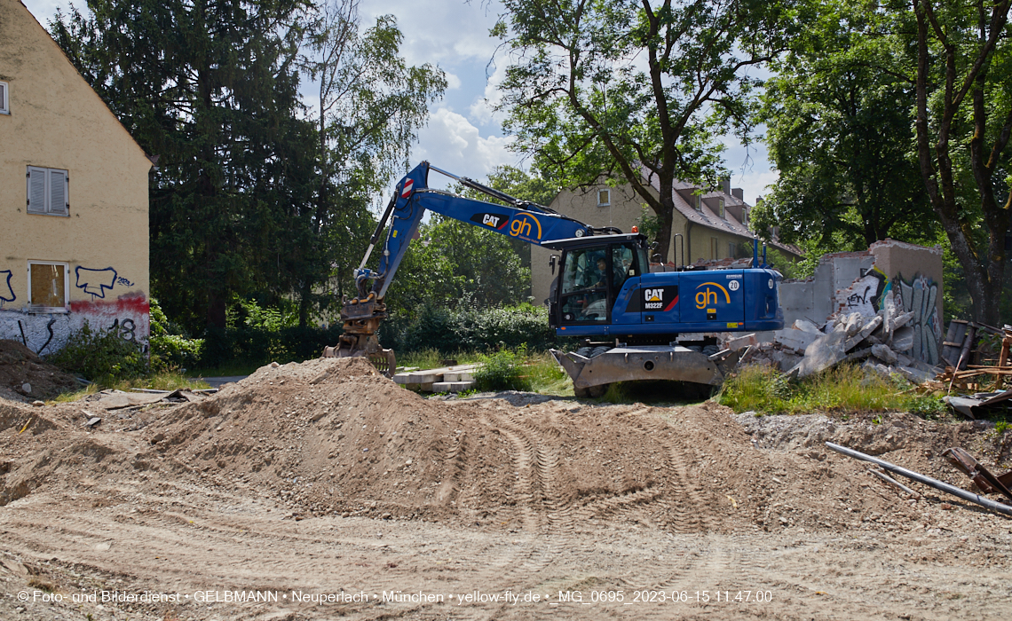 15.06.2023 - Abriss und Neubau der Maikäfersiedlung in Berga am LAim und Neuperlach